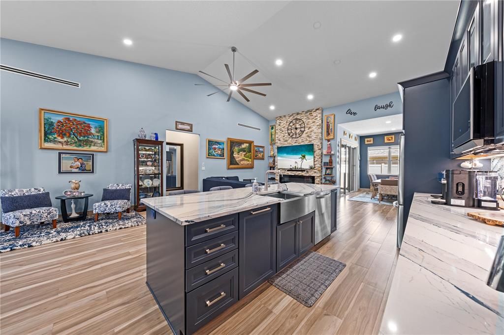 For Sale: $799,900 (5 beds, 3 baths, 3130 Square Feet)