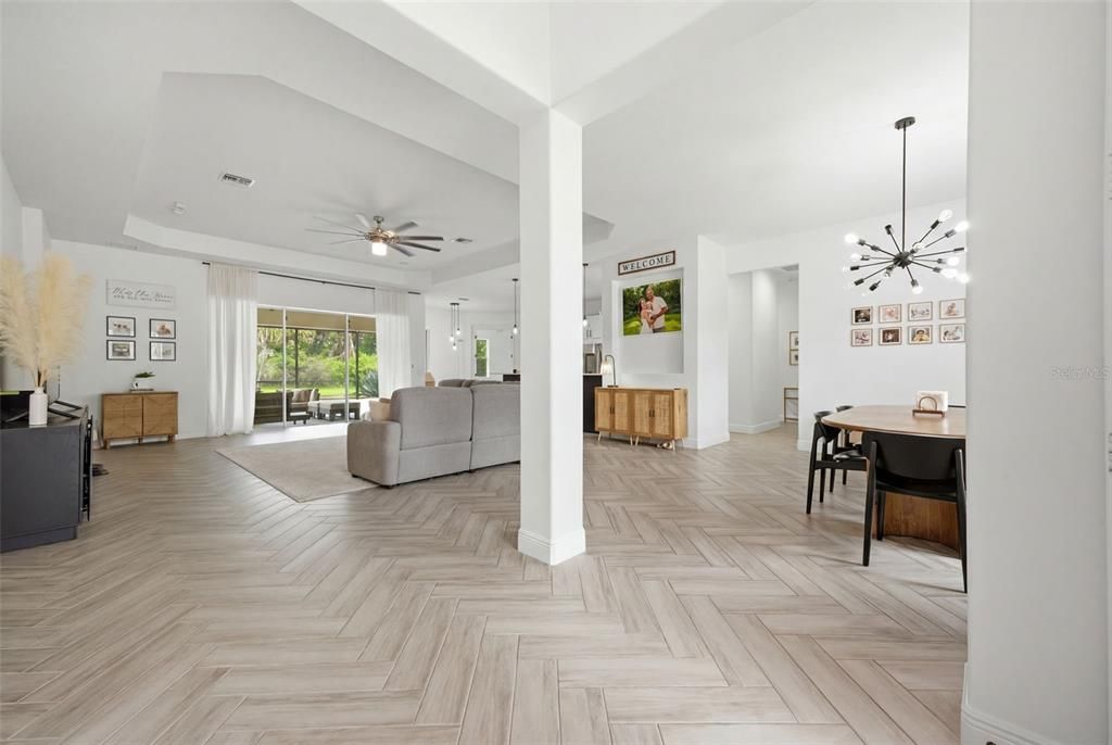 For Sale: $829,900 (3 beds, 3 baths, 2660 Square Feet)