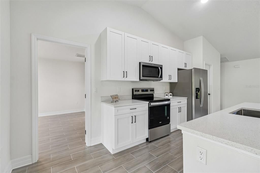 En Venta: $372,900 (3 camas, 2 baños, 1364 Pies cuadrados)