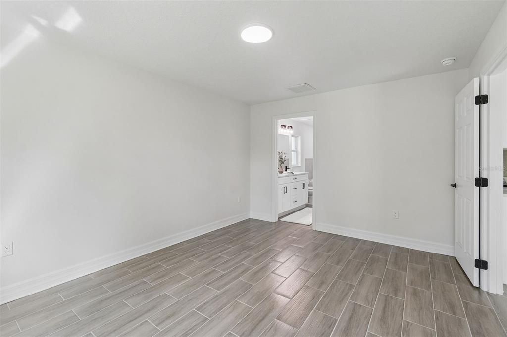 En Venta: $372,900 (3 camas, 2 baños, 1364 Pies cuadrados)