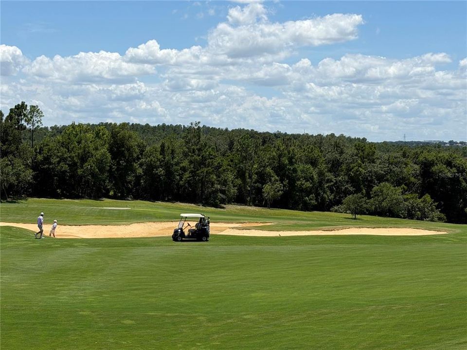 На продажу: $384,000 (0.17 acres)