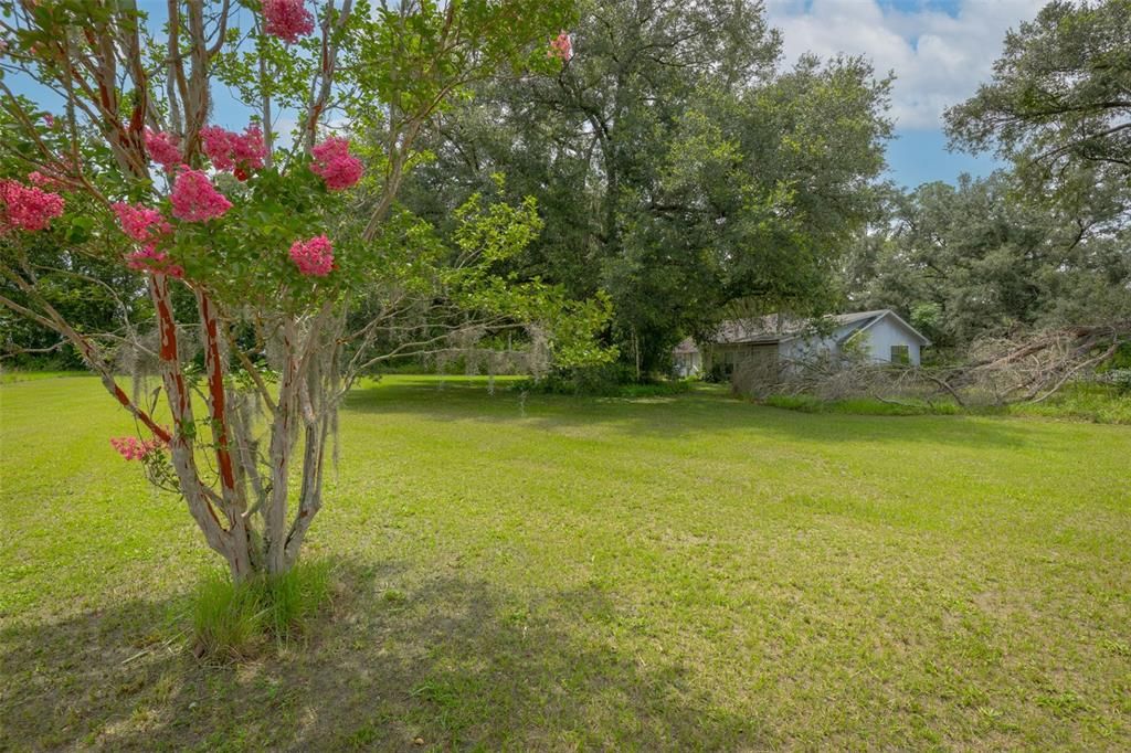 For Sale: $225,000 (3 beds, 2 baths, 1920 Square Feet)