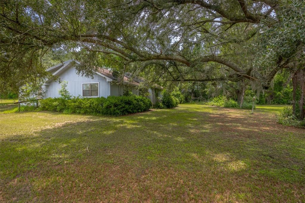 For Sale: $225,000 (3 beds, 2 baths, 1920 Square Feet)