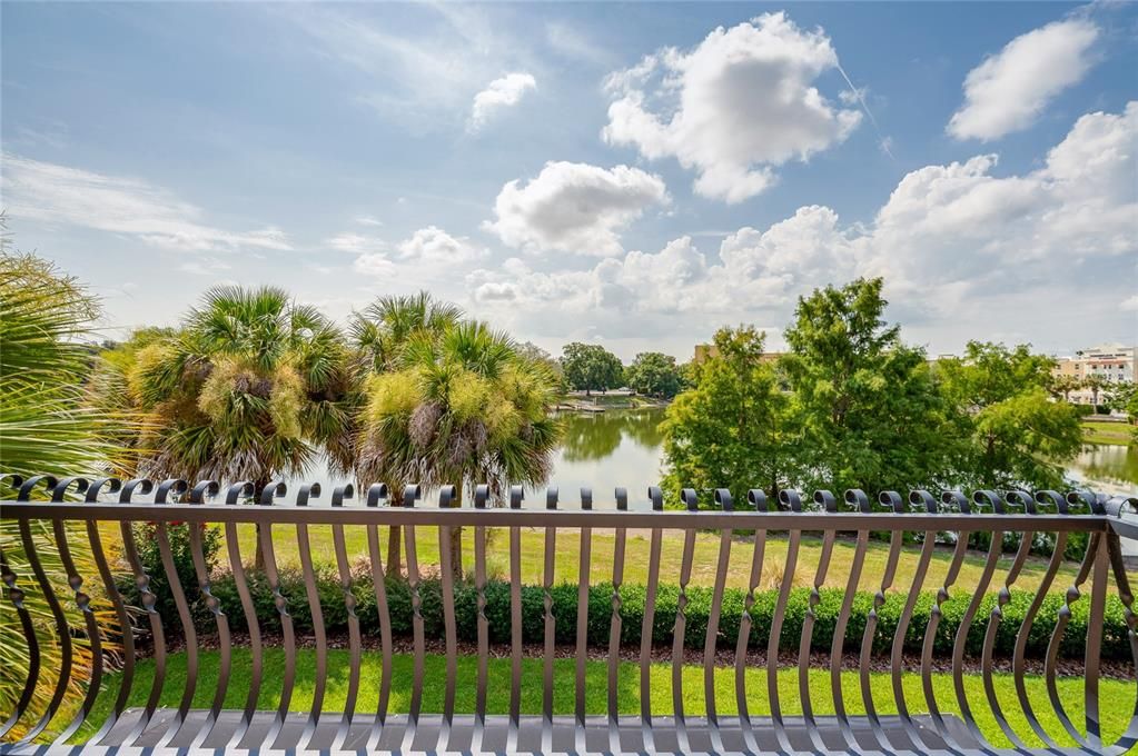 En Venta: $795,000 (3 camas, 2 baños, 2088 Pies cuadrados)