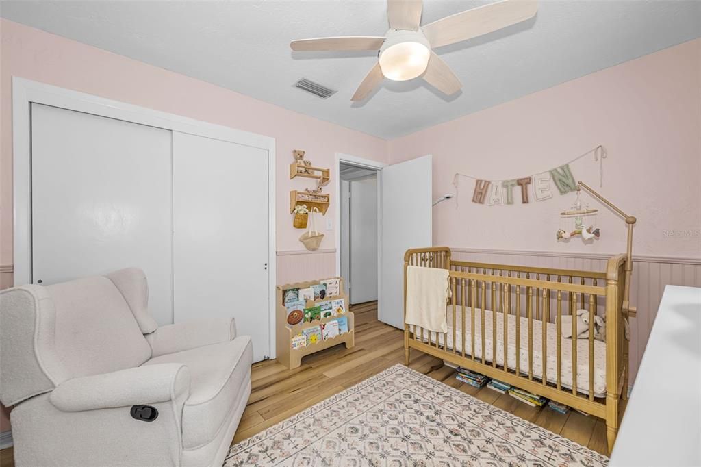 Active With Contract: $435,000 (3 beds, 2 baths, 1227 Square Feet)