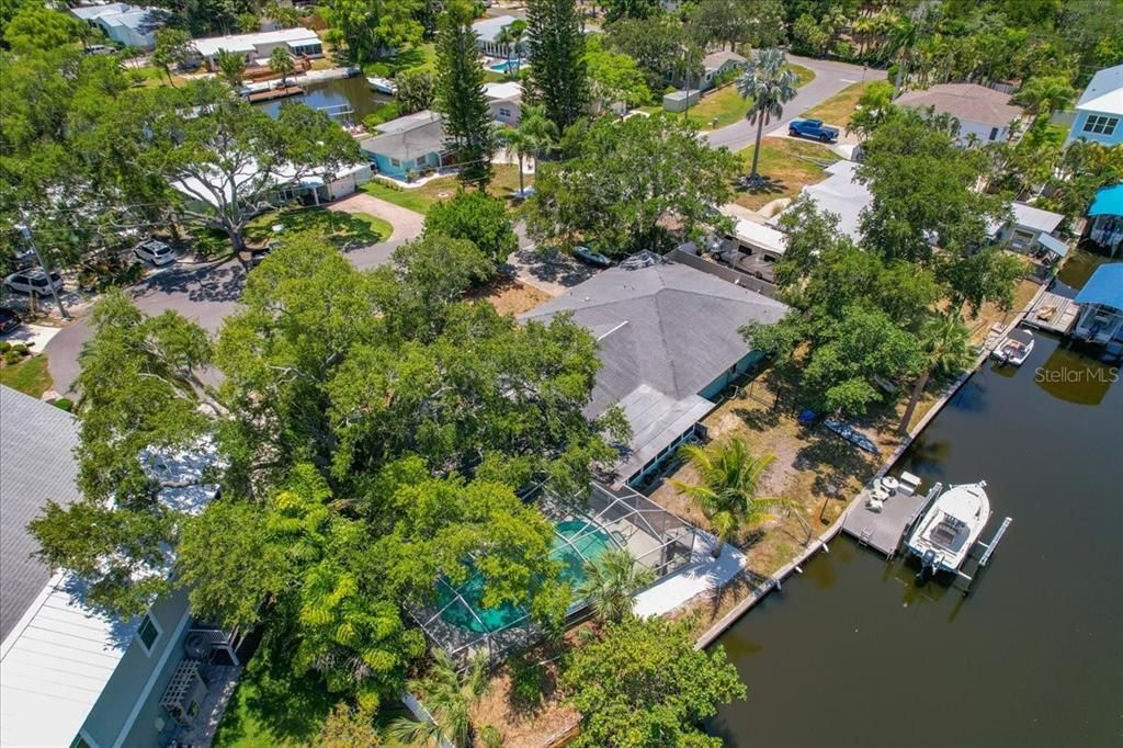 En Venta: $1,150,000 (4 camas, 3 baños, 2782 Pies cuadrados)