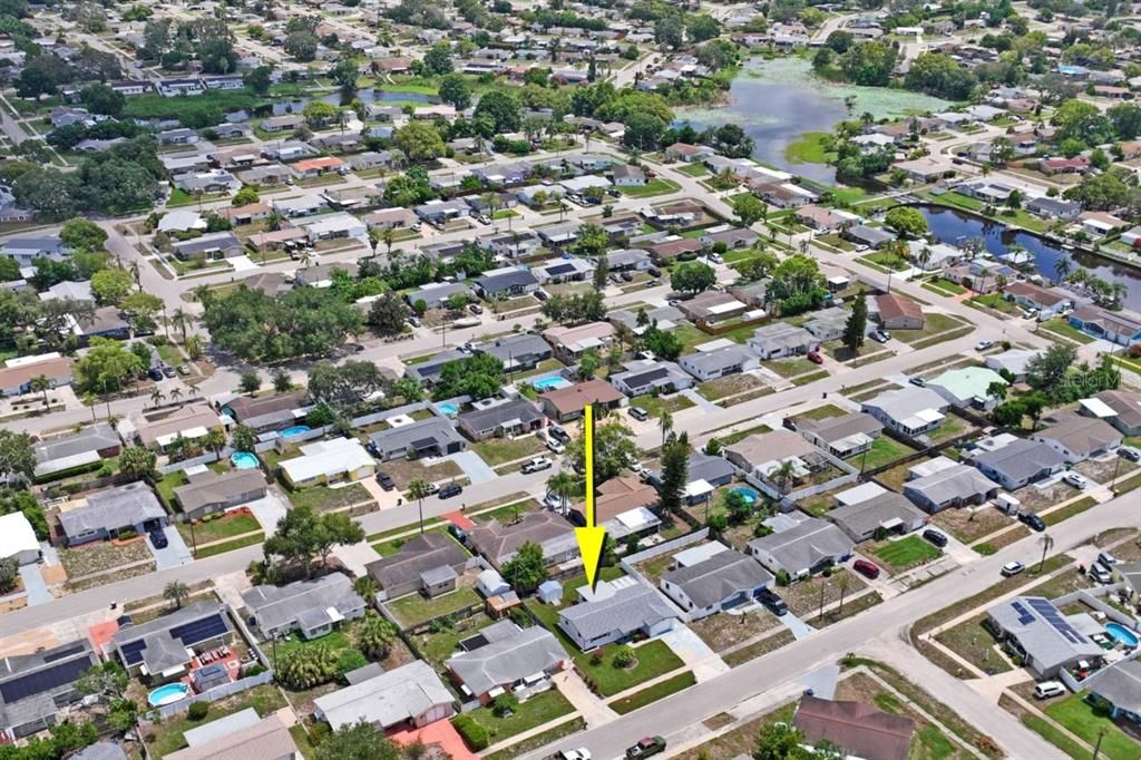 For Sale: $249,000 (2 beds, 1 baths, 1113 Square Feet)