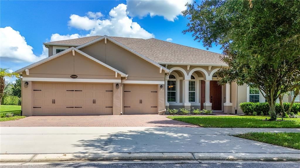 En Venta: $859,000 (5 camas, 4 baños, 3570 Pies cuadrados)