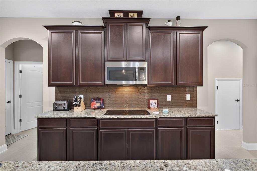 En Venta: $859,000 (5 camas, 4 baños, 3570 Pies cuadrados)