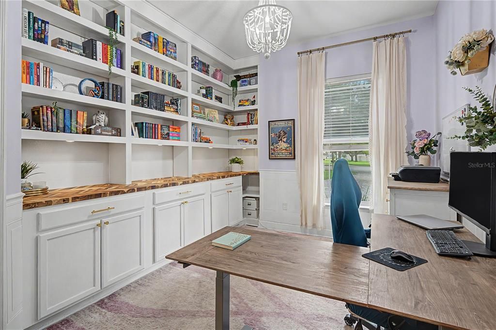 На продажу: $699,900 (4 спален, 3 ванн, 2590 Квадратных фут)