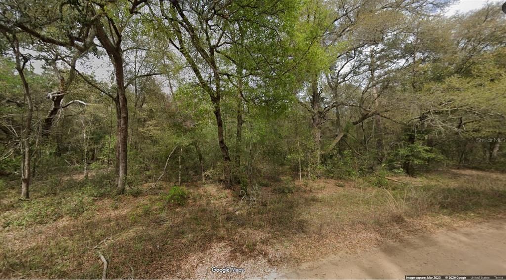 待售: $8,900 (0.22 acres)