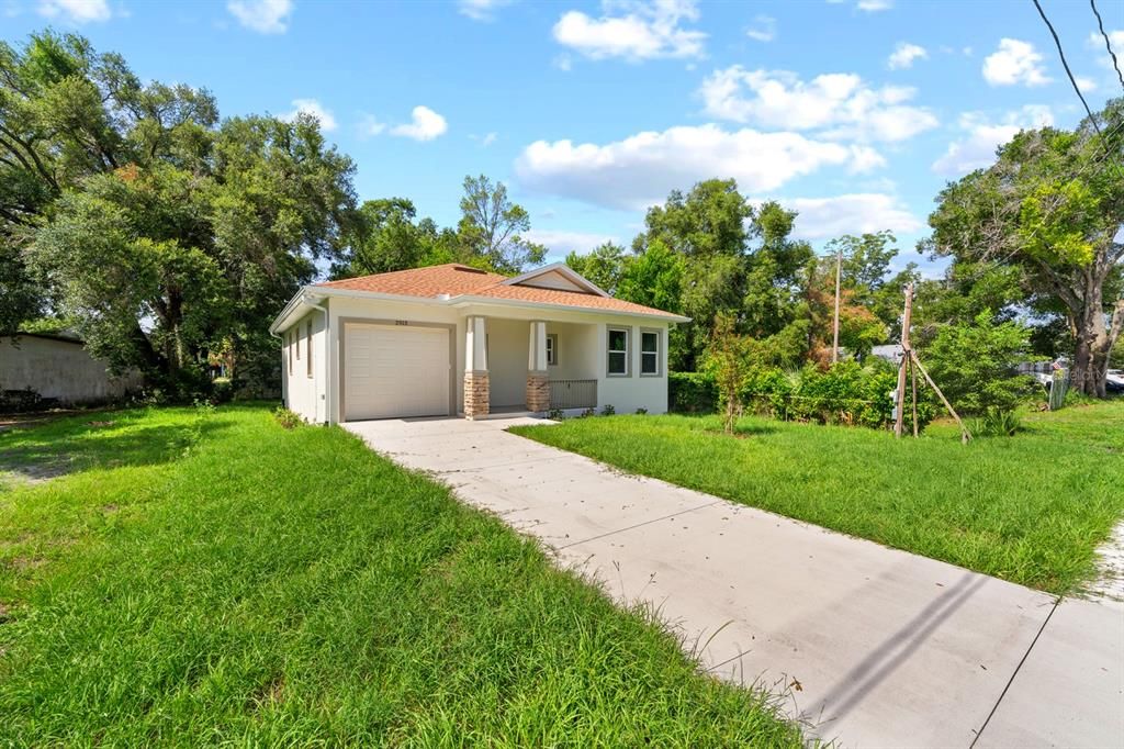 For Sale: $380,000 (3 beds, 2 baths, 1246 Square Feet)
