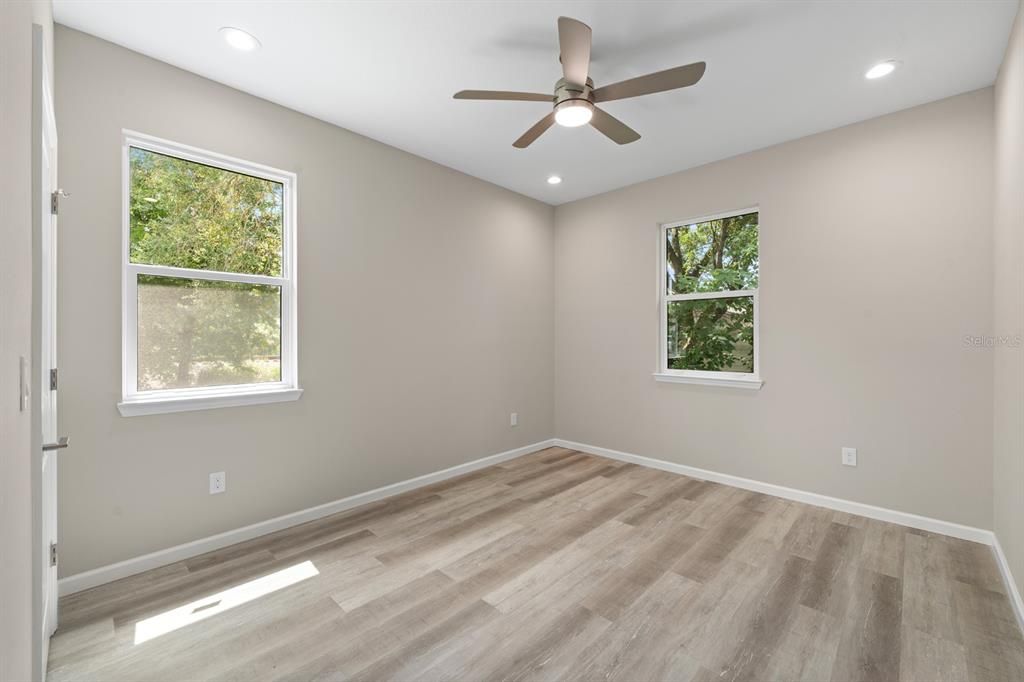 For Sale: $380,000 (3 beds, 2 baths, 1246 Square Feet)