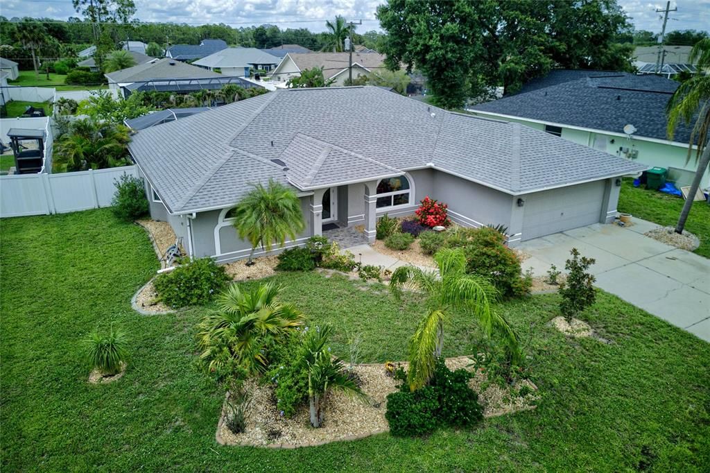 Activo con contrato: $379,000 (3 camas, 2 baños, 1758 Pies cuadrados)