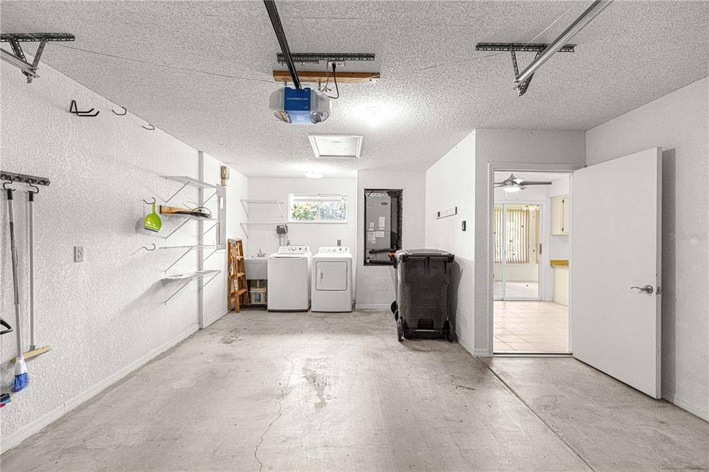 En Venta: $181,500 (2 camas, 2 baños, 1180 Pies cuadrados)