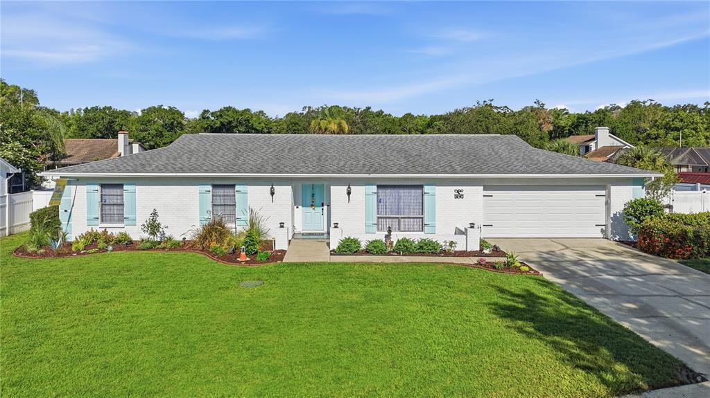 For Sale: $465,000 (3 beds, 2 baths, 1963 Square Feet)