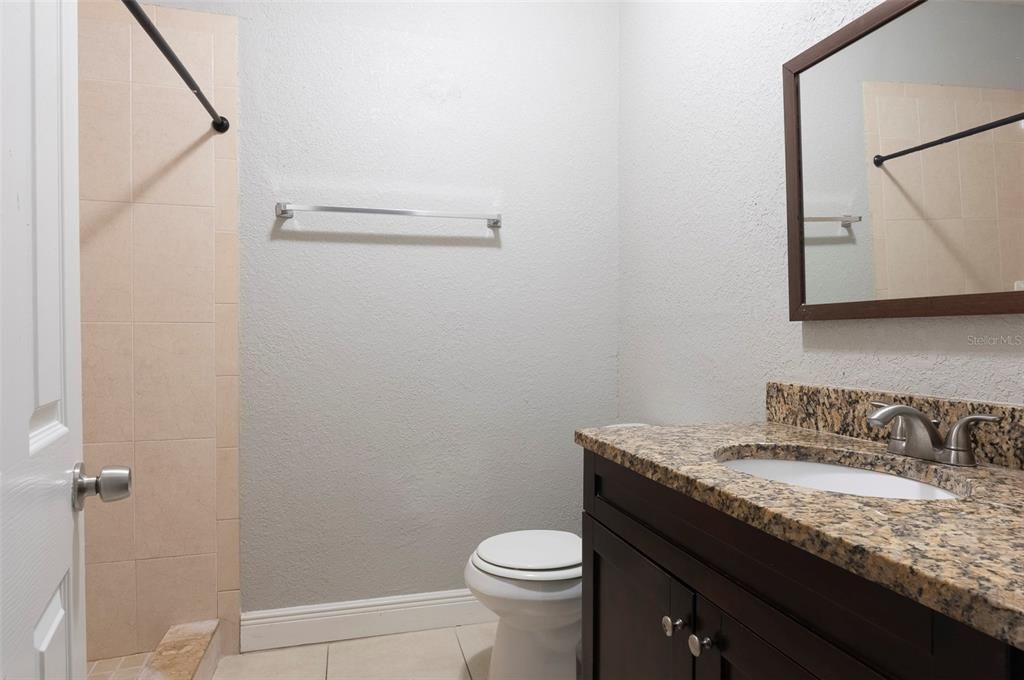 En Venta: $549,000 (4 camas, 0 baños, 1901 Pies cuadrados)
