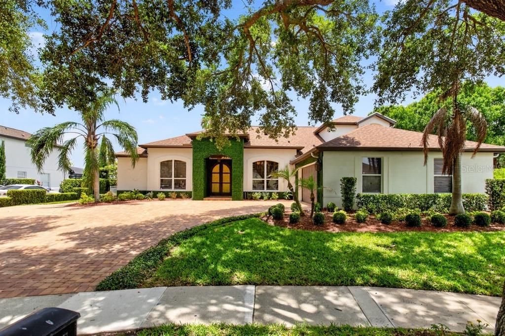 En Venta: $1,250,000 (5 camas, 4 baños, 3803 Pies cuadrados)