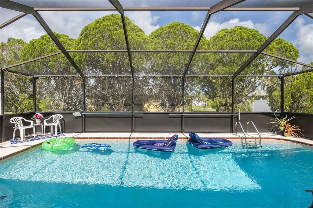 En Venta: $410,000 (3 camas, 2 baños, 1591 Pies cuadrados)