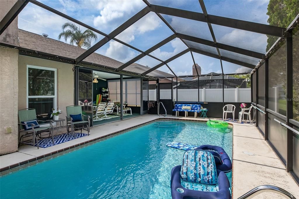 En Venta: $410,000 (3 camas, 2 baños, 1591 Pies cuadrados)