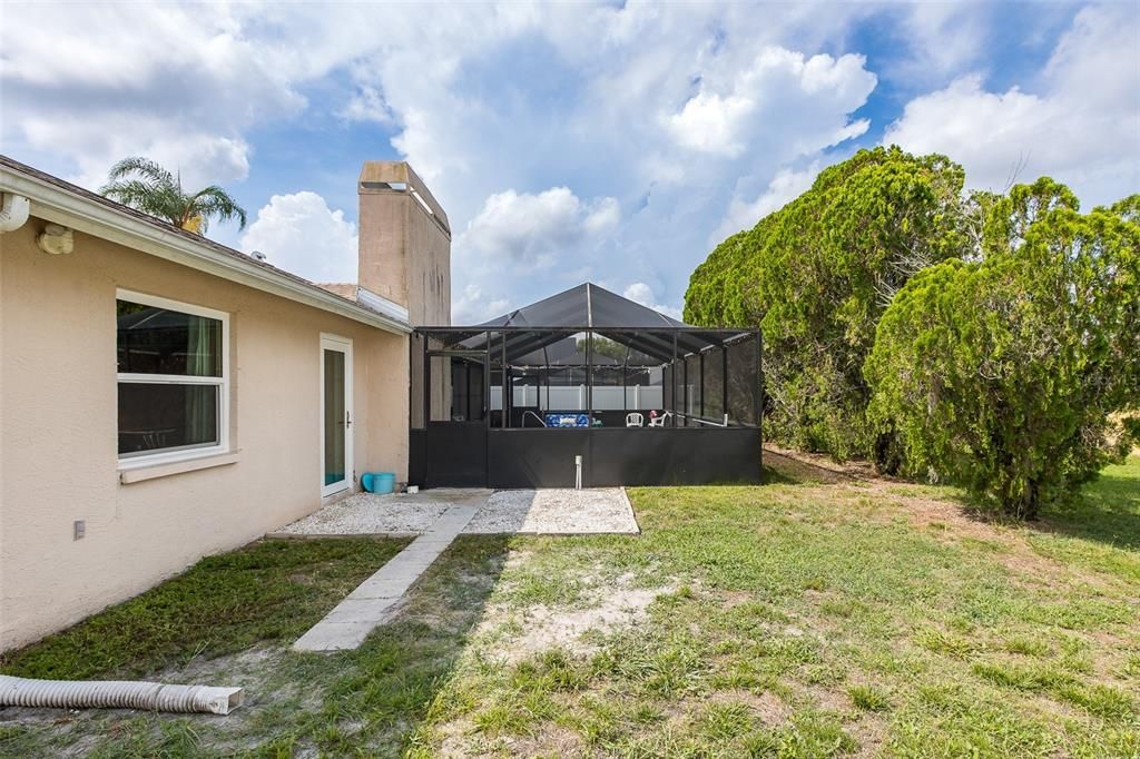 En Venta: $410,000 (3 camas, 2 baños, 1591 Pies cuadrados)