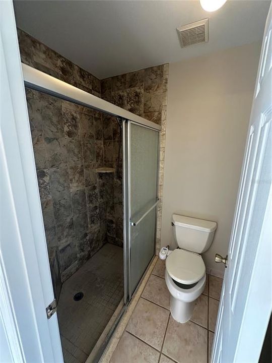 В аренду: $1,995 (3 спален, 2 ванн, 1334 Квадратных фут)