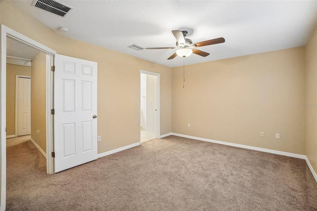 For Sale: $219,900 (3 beds, 2 baths, 1362 Square Feet)