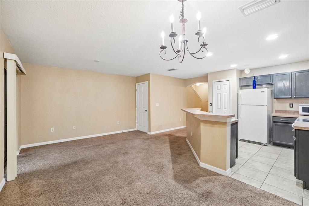 For Sale: $219,900 (3 beds, 2 baths, 1362 Square Feet)