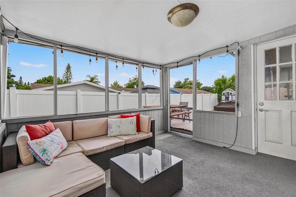 For Sale: $450,000 (3 beds, 2 baths, 1656 Square Feet)