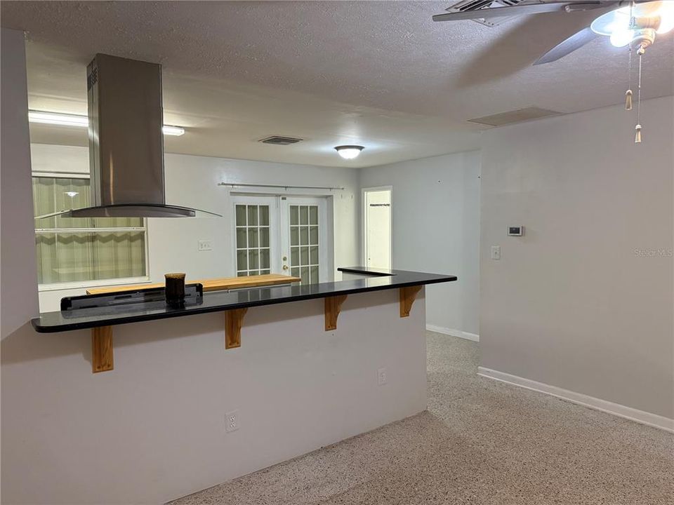 For Sale: $244,999 (3 beds, 2 baths, 1176 Square Feet)