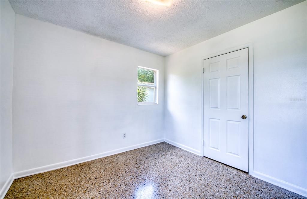 En Venta: $295,000 (3 camas, 1 baños, 986 Pies cuadrados)