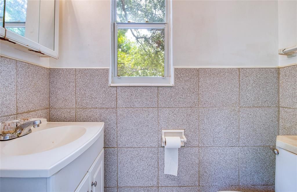 En Venta: $295,000 (3 camas, 1 baños, 986 Pies cuadrados)