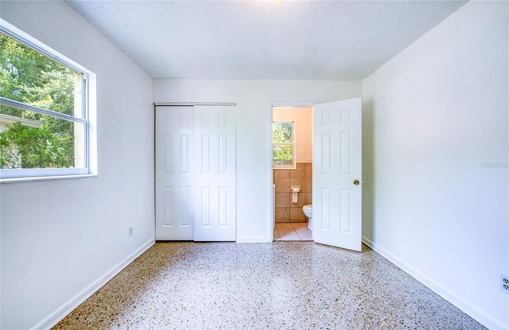 En Venta: $295,000 (3 camas, 1 baños, 986 Pies cuadrados)