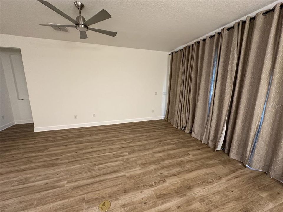 В аренду: $2,950 (3 спален, 3 ванн, 2078 Квадратных фут)