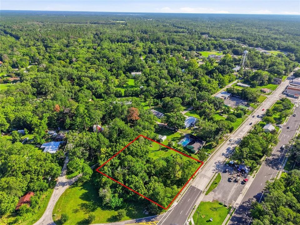 待售: $90,000 (0.92 acres)