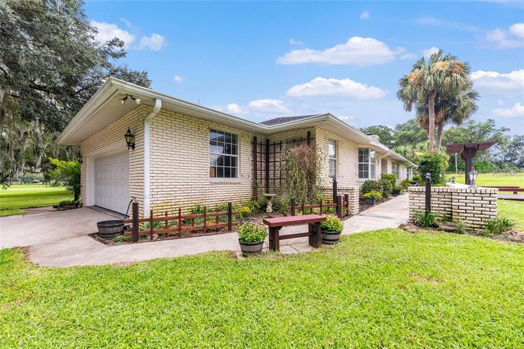 En Venta: $1,485,000 (3 camas, 2 baños, 2985 Pies cuadrados)