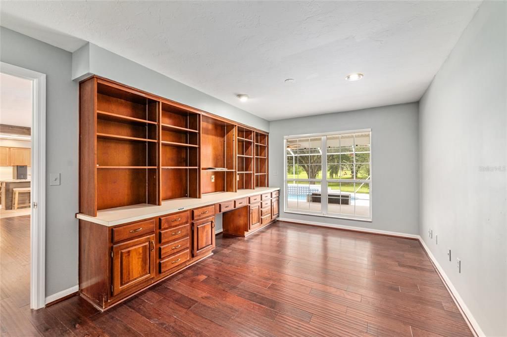 En Venta: $1,485,000 (3 camas, 2 baños, 2985 Pies cuadrados)