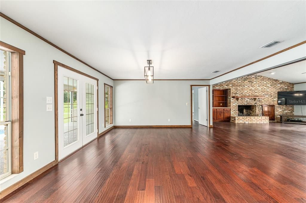 En Venta: $1,485,000 (3 camas, 2 baños, 2985 Pies cuadrados)