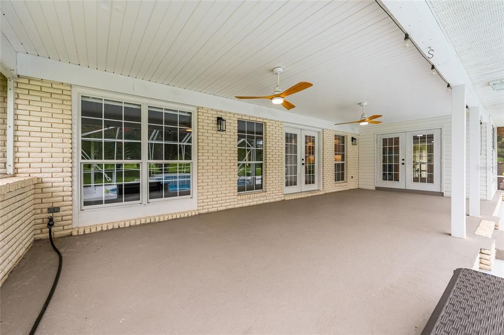 En Venta: $1,485,000 (3 camas, 2 baños, 2985 Pies cuadrados)