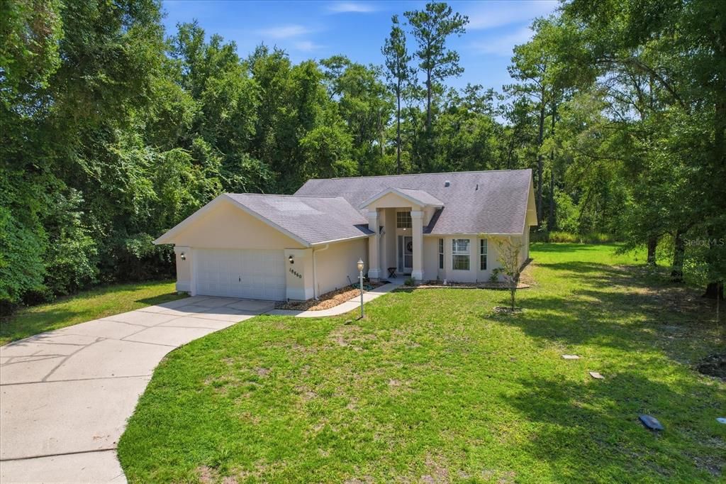 For Sale: $295,000 (3 beds, 2 baths, 1624 Square Feet)
