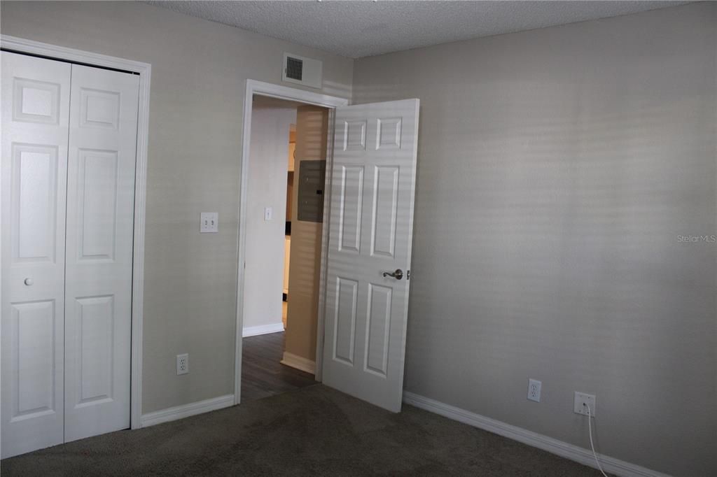 For Rent: $1,500 (1 beds, 1 baths, 694 Square Feet)