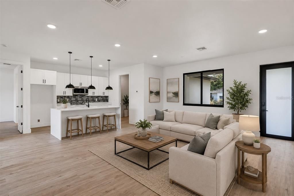 For Sale: $359,000 (4 beds, 3 baths, 1683 Square Feet)