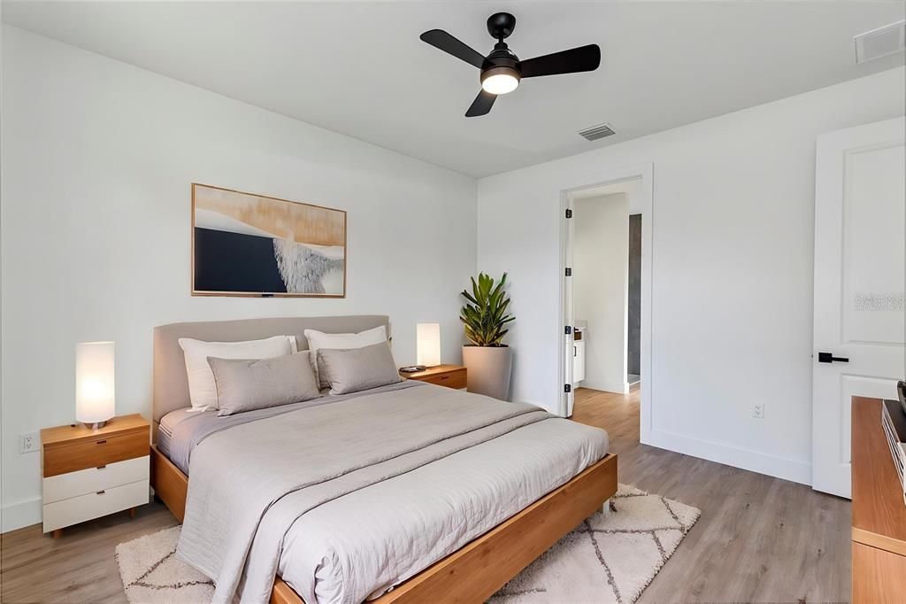 For Sale: $359,000 (4 beds, 3 baths, 1683 Square Feet)
