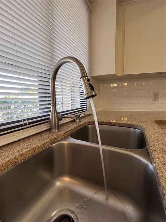 For Rent: $2,000 (2 beds, 2 baths, 1794 Square Feet)