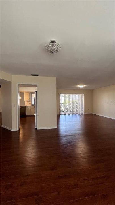 For Rent: $2,000 (2 beds, 2 baths, 1794 Square Feet)