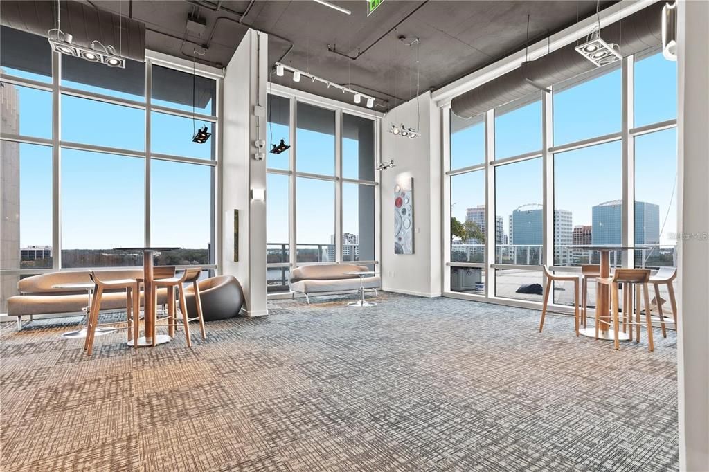 For Sale: $285,000 (1 beds, 1 baths, 1000 Square Feet)