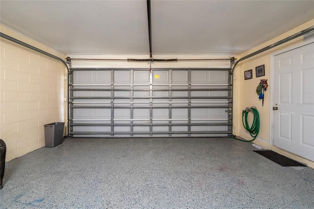 En Venta: $265,000 (4 camas, 2 baños, 1212 Pies cuadrados)