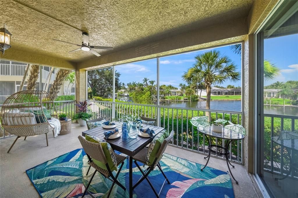 For Sale: $359,000 (2 beds, 2 baths, 1400 Square Feet)