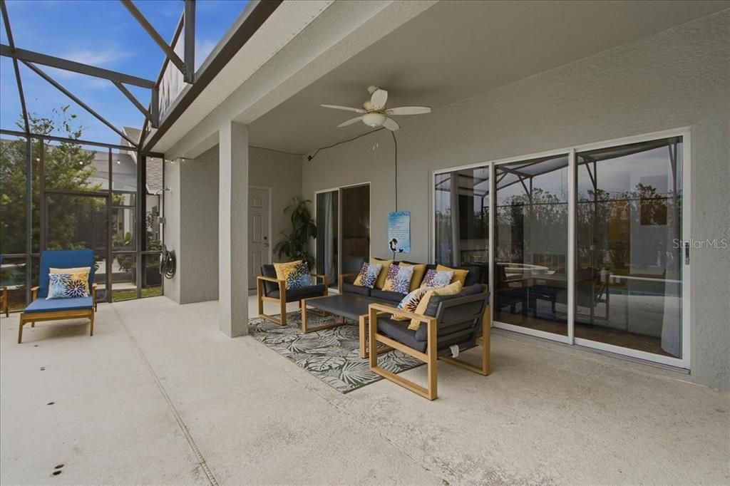 For Sale: $490,000 (5 beds, 3 baths, 2459 Square Feet)