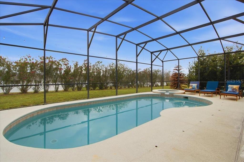 For Sale: $490,000 (5 beds, 3 baths, 2459 Square Feet)